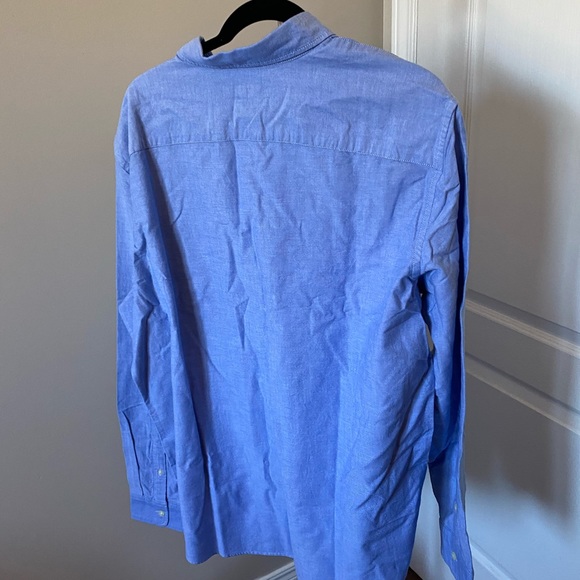 Gap Untucked Fit Dress Shirt - Picture 9 of 10